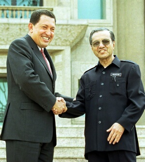 ベネズエラのチェベス大統領とマハティール首相／2001年5月30日