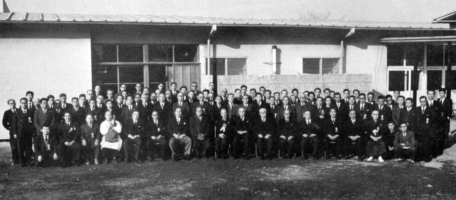 昭和33年2月15日に青山斎場で行われた大川周明葬儀告別式の葬儀委員を担当した人々